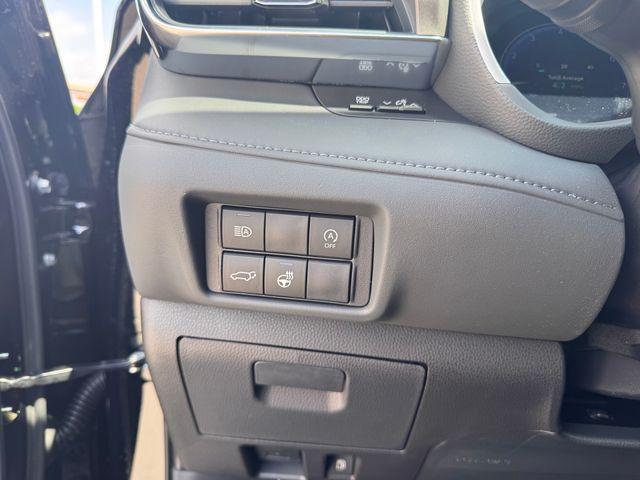 new 2026 Toyota Highlander car, priced at $53,236