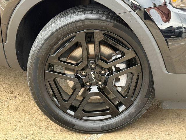 used 2024 Kia Telluride car, priced at $38,055