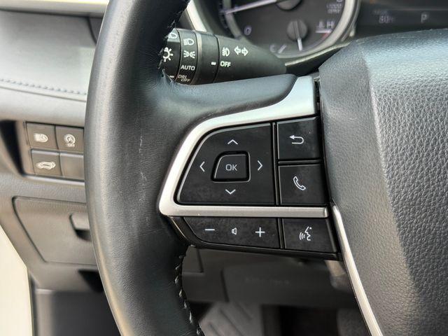 used 2023 Toyota Highlander car, priced at $35,371
