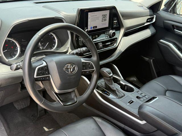 used 2023 Toyota Highlander car, priced at $35,371