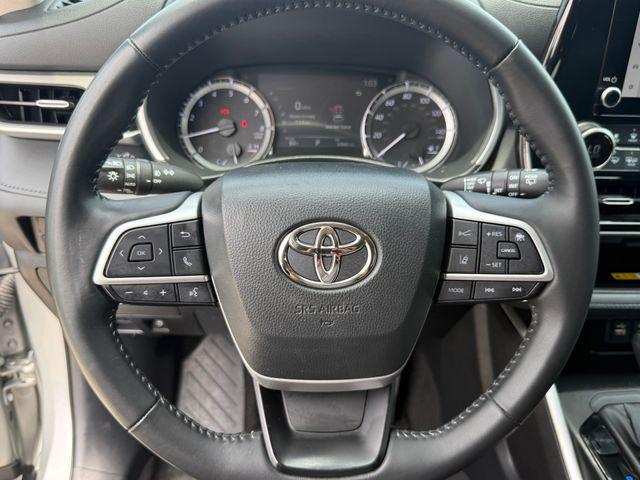 used 2023 Toyota Highlander car, priced at $35,371