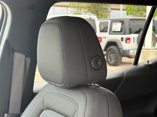 used 2025 Chevrolet Equinox car, priced at $25,388