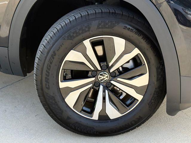 used 2026 Volkswagen Atlas Cross Sport car, priced at $36,224