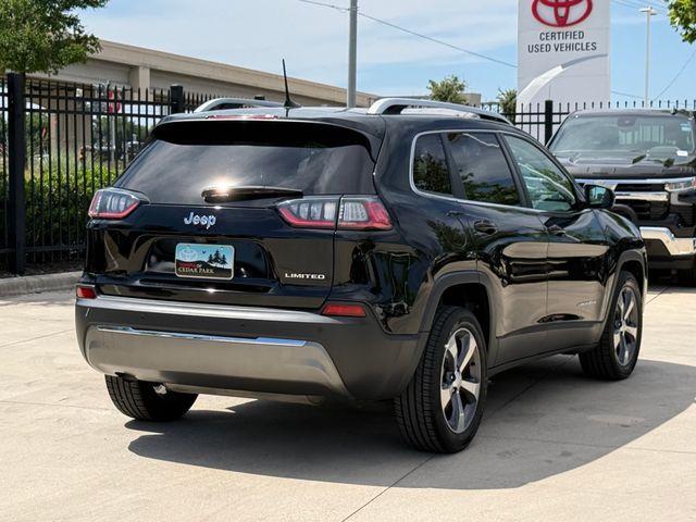 used 2019 Jeep Cherokee car, priced at $19,192