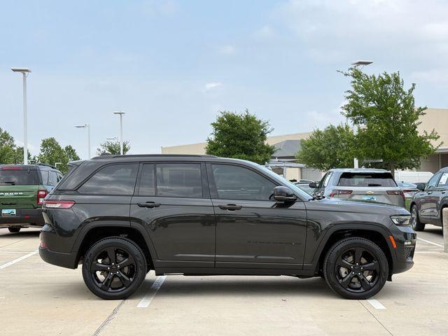 used 2024 Jeep Grand Cherokee car, priced at $34,913
