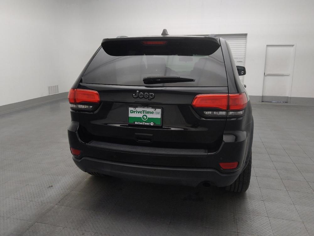 used 2016 Jeep Grand Cherokee car, priced at $17,295