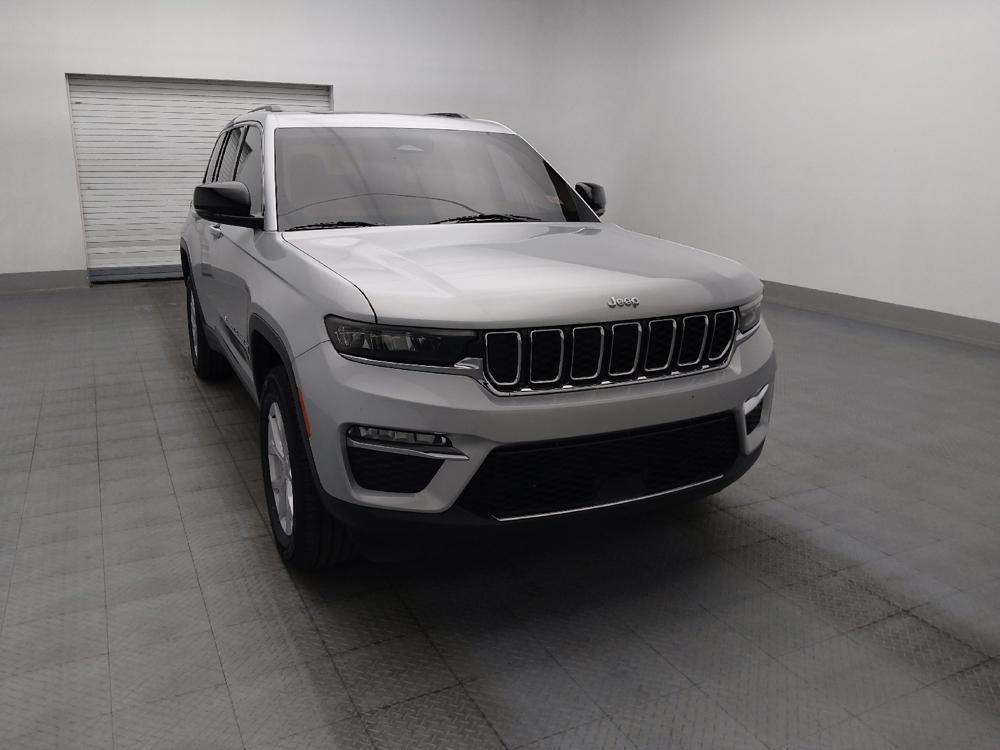 used 2022 Jeep Grand Cherokee car, priced at $26,795