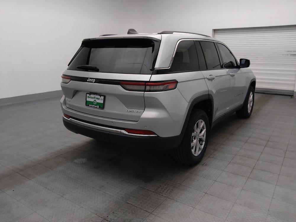 used 2022 Jeep Grand Cherokee car, priced at $26,795