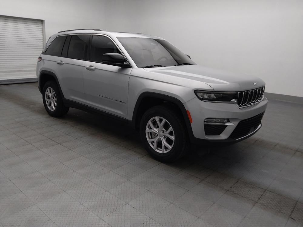 used 2022 Jeep Grand Cherokee car, priced at $26,795