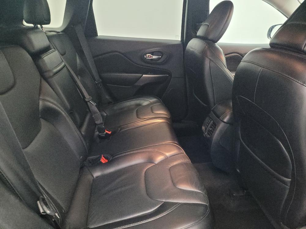 used 2019 Jeep Cherokee car, priced at $16,495