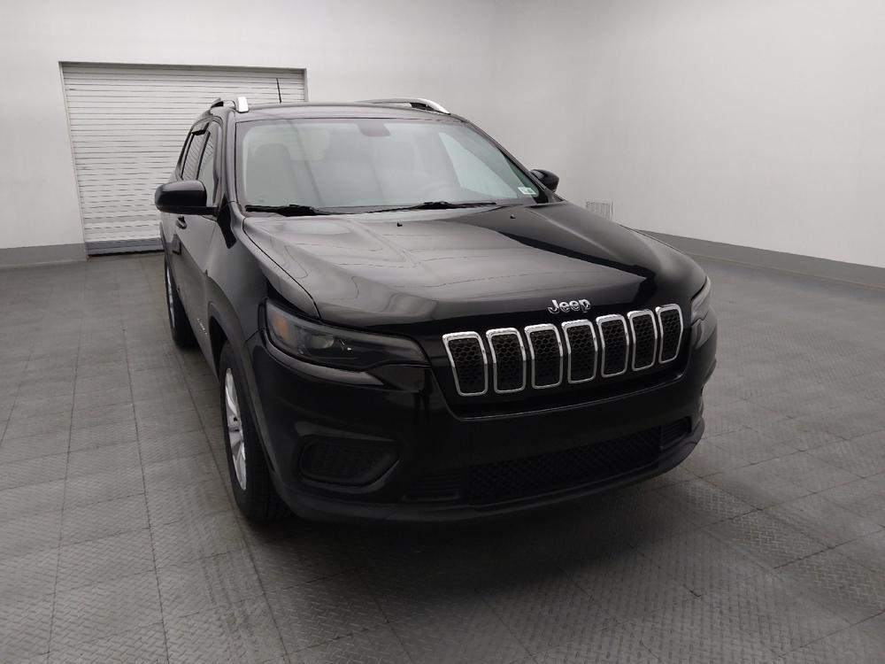 used 2020 Jeep Cherokee car, priced at $16,195