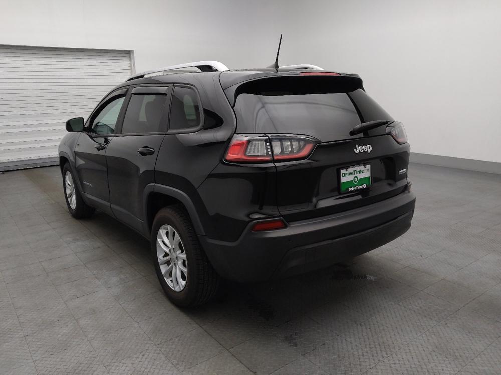 used 2020 Jeep Cherokee car, priced at $16,195