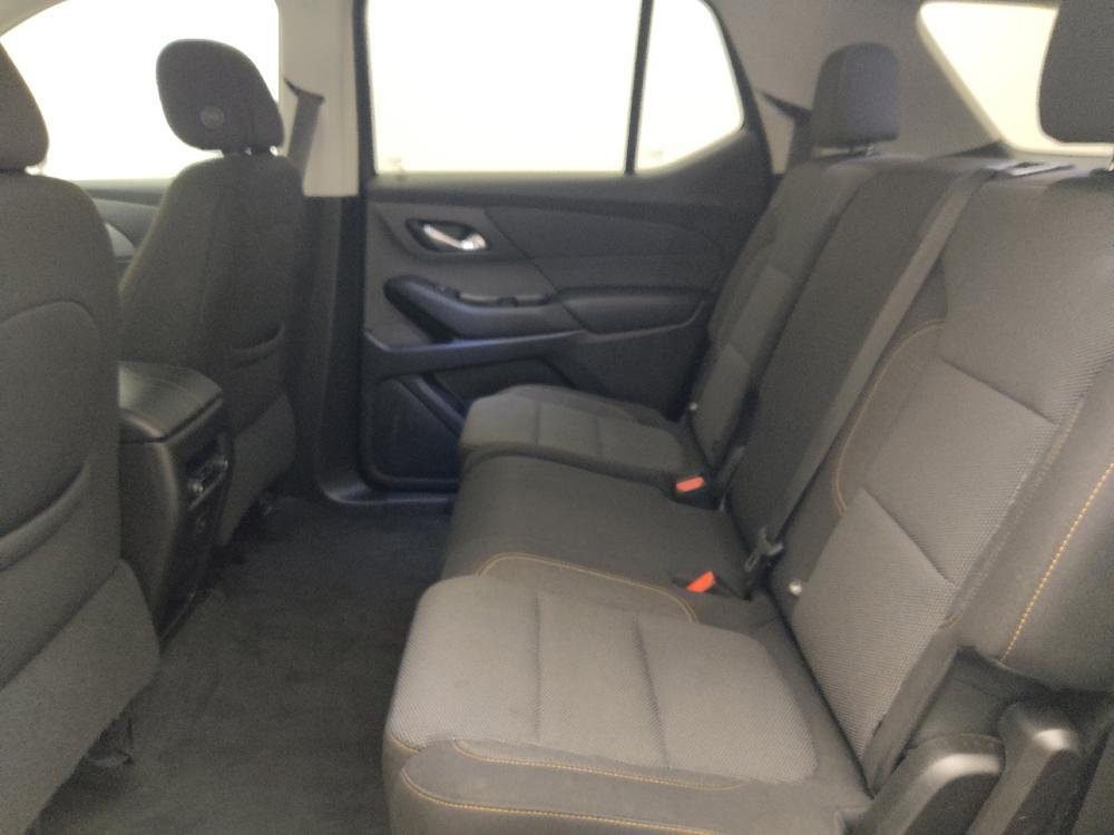 used 2021 Chevrolet Traverse car, priced at $21,895