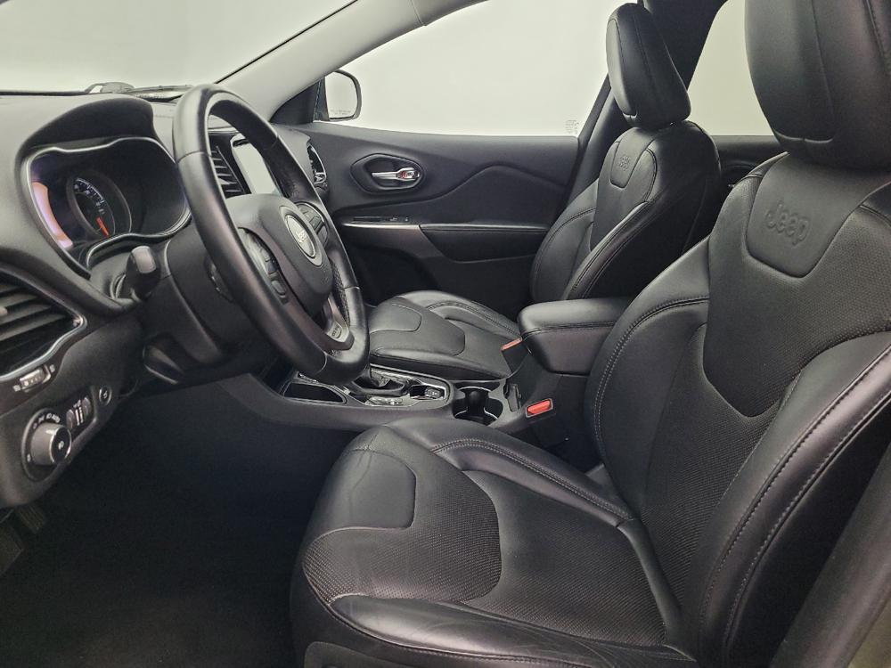 used 2019 Jeep Cherokee car, priced at $16,995