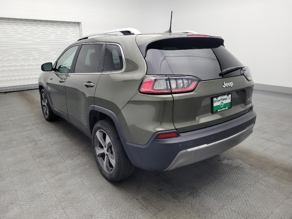 used 2019 Jeep Cherokee car, priced at $16,995