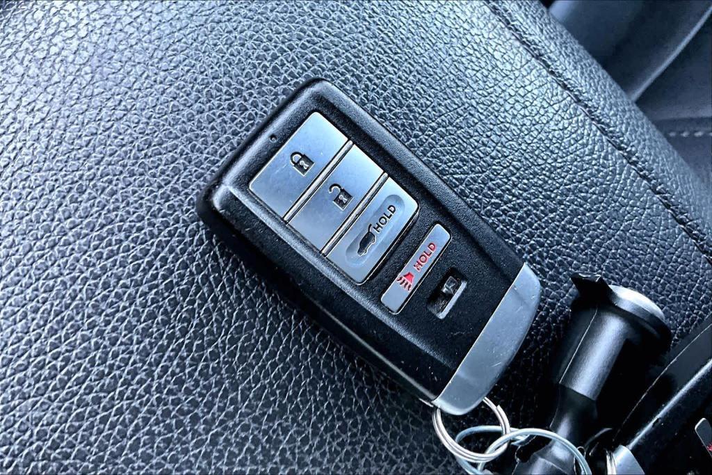 used 2015 Acura MDX car, priced at $14,488