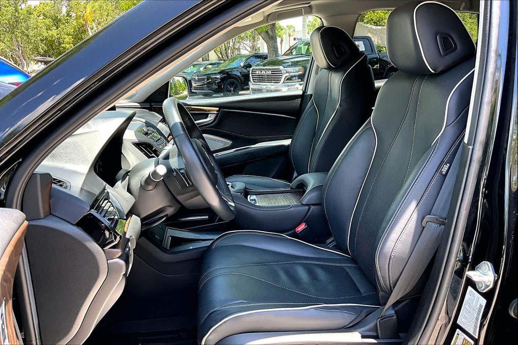 used 2023 Acura RDX car, priced at $38,555