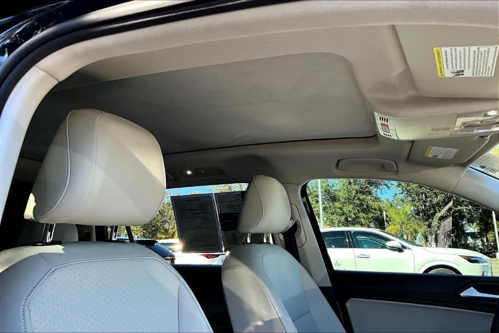 used 2021 Volkswagen Tiguan car, priced at $14,288