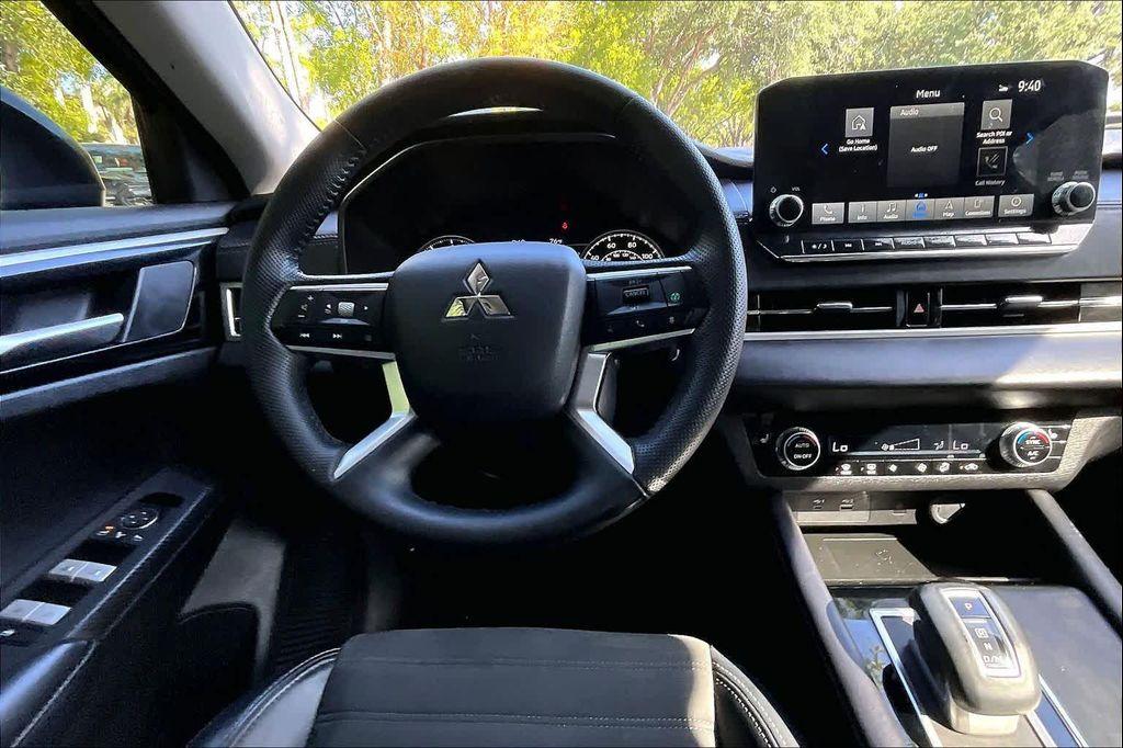 used 2024 Mitsubishi Outlander car, priced at $24,555