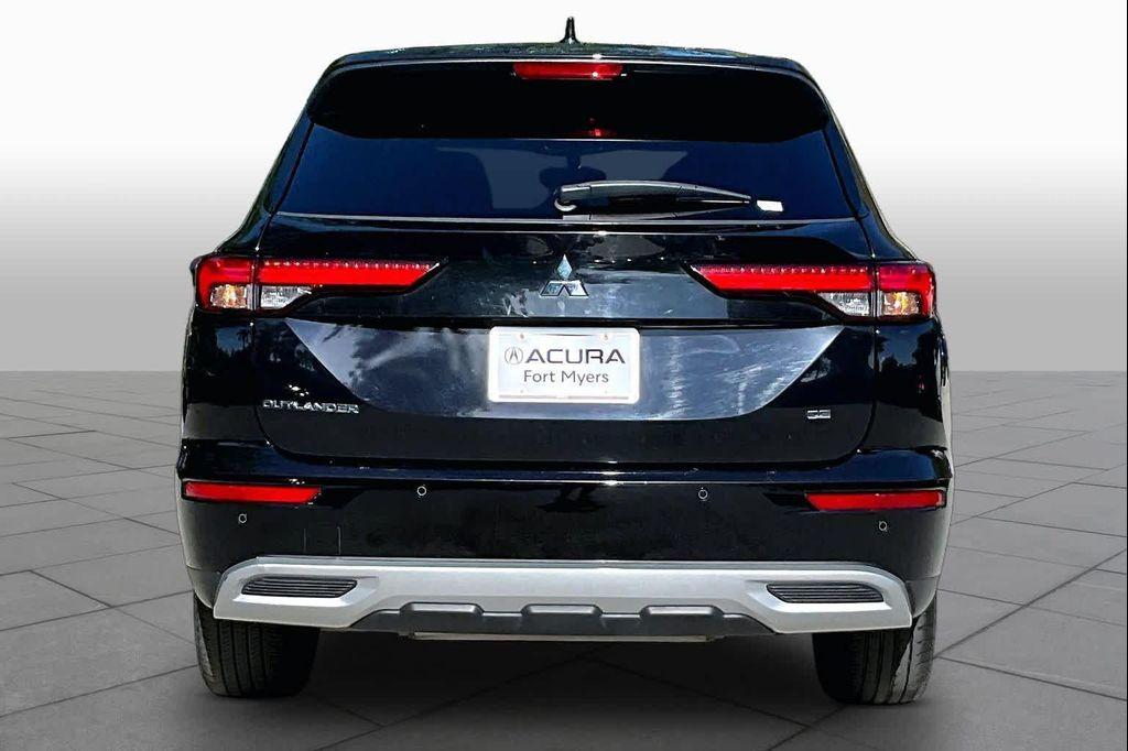 used 2024 Mitsubishi Outlander car, priced at $24,555