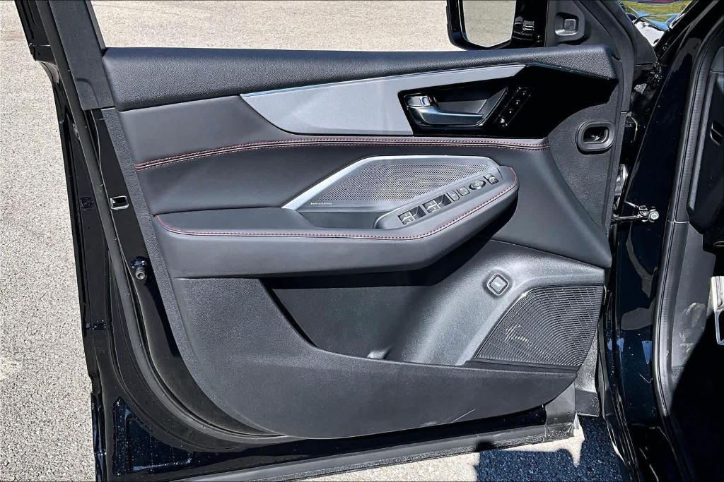 new 2026 Acura MDX car, priced at $70,950