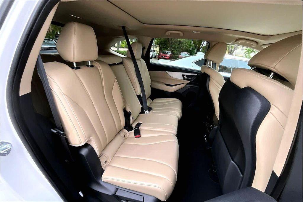 used 2024 Acura MDX car, priced at $38,988