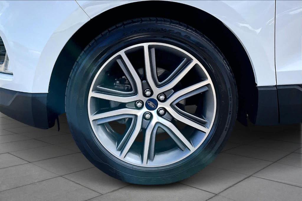 used 2020 Ford Edge car, priced at $16,388