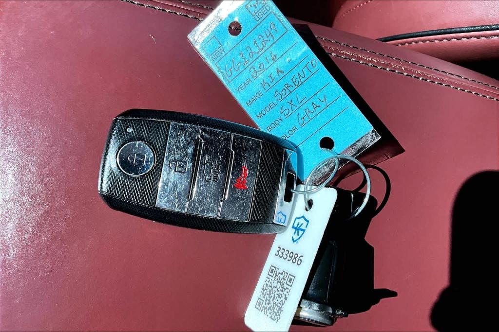 used 2016 Kia Sorento car, priced at $11,950