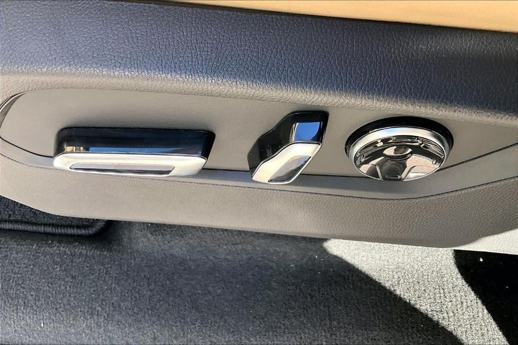 new 2026 Acura MDX car, priced at $59,936