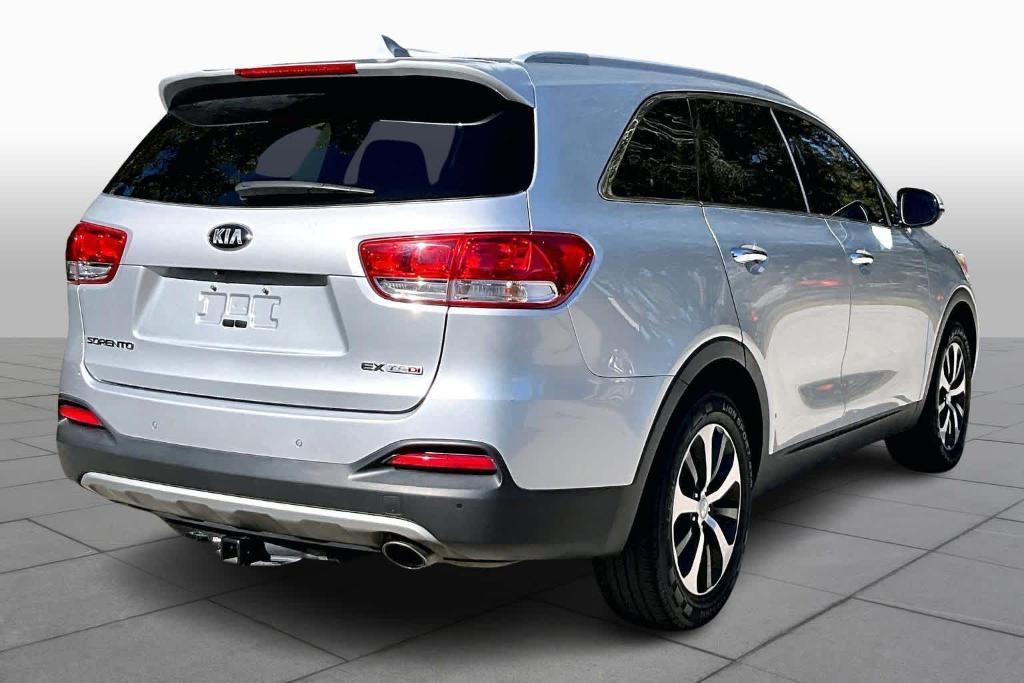 used 2016 Kia Sorento car, priced at $9,950