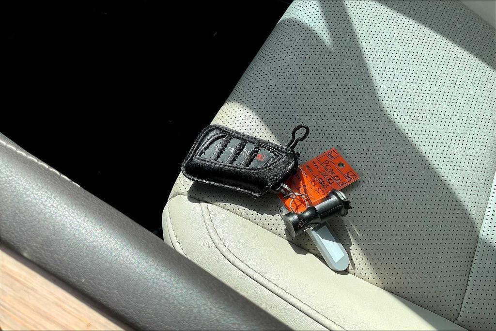 used 2023 Lexus RX 350 car, priced at $42,888