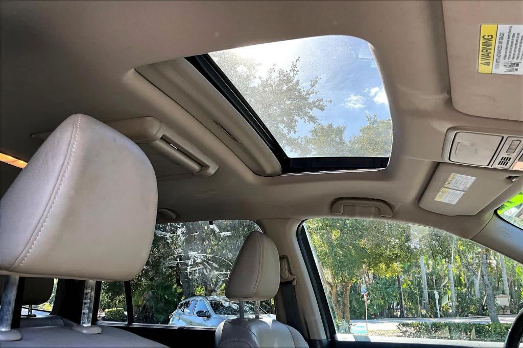 used 2016 Honda Pilot car, priced at $15,950