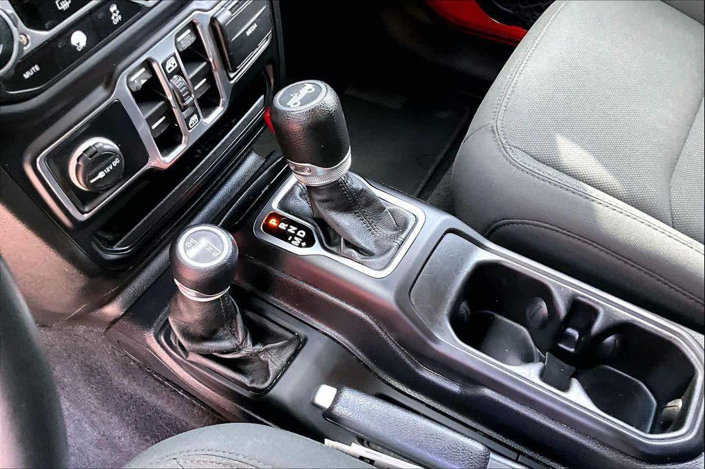 used 2019 Jeep Wrangler Unlimited car, priced at $23,488