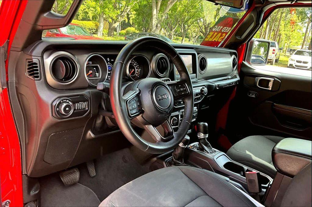 used 2019 Jeep Wrangler Unlimited car, priced at $23,488