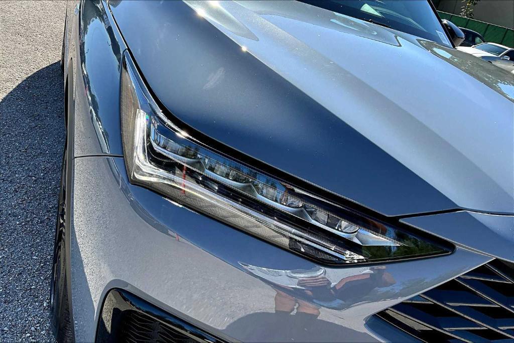 new 2026 Acura MDX car, priced at $69,056