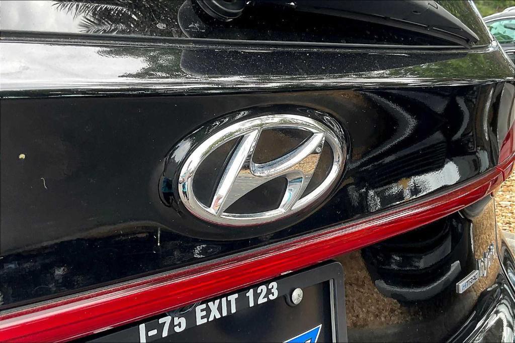 used 2022 Hyundai SANTA FE HEV car, priced at $24,555