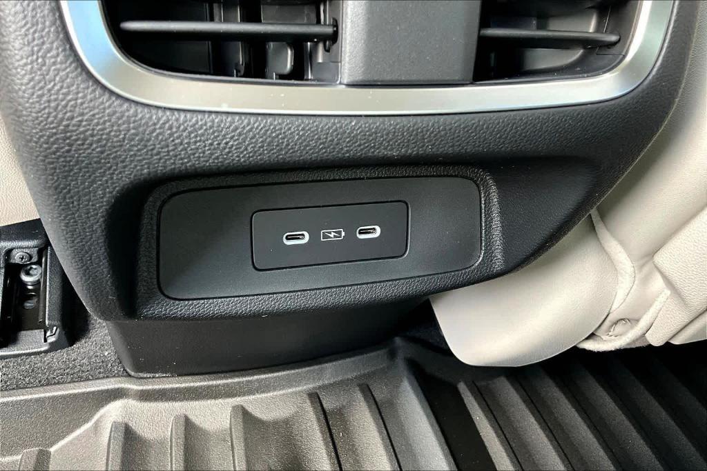 new 2026 Acura RDX car, priced at $50,265