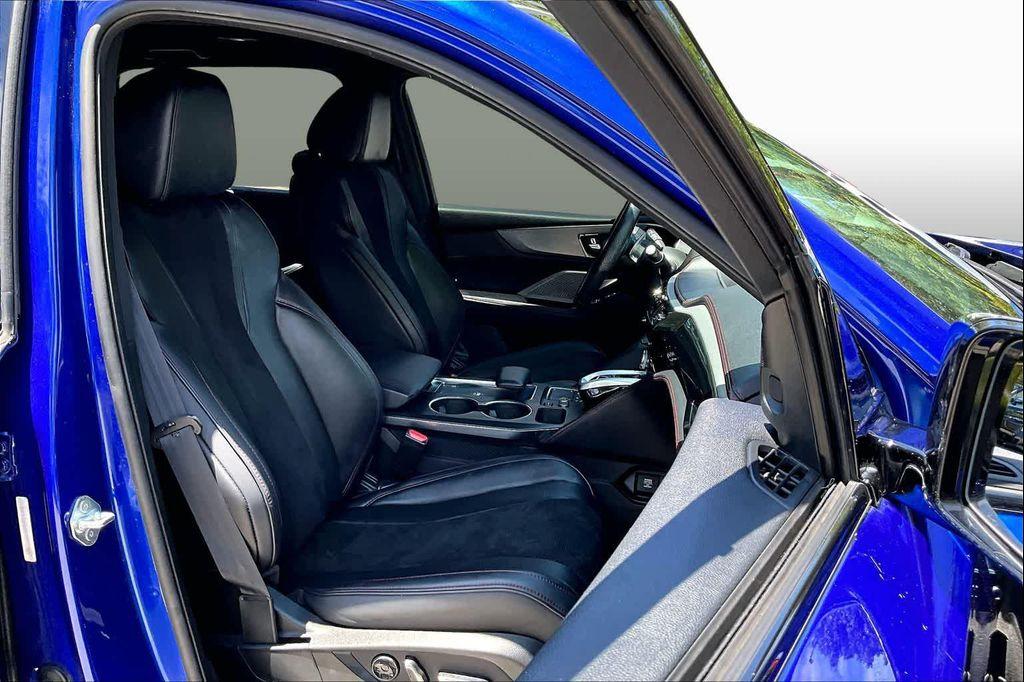 used 2023 Acura MDX car, priced at $42,287