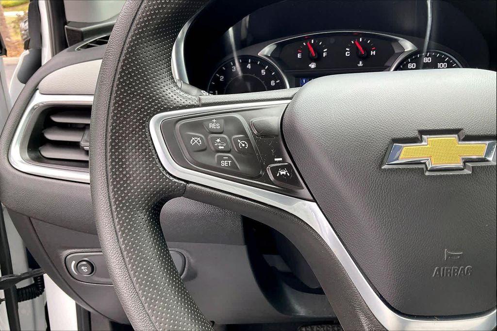 used 2022 Chevrolet Equinox car, priced at $18,949