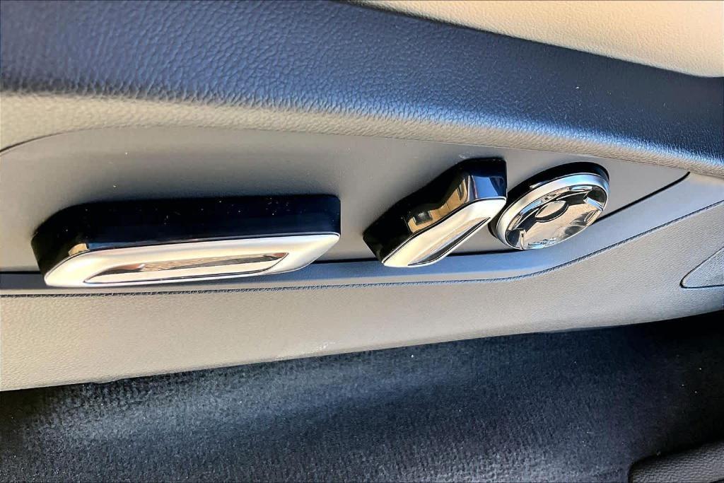 new 2026 Acura MDX car, priced at $57,824