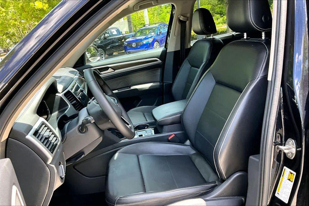 used 2023 Volkswagen Atlas car, priced at $21,777