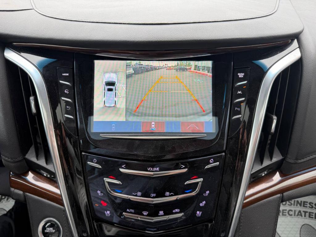 used 2020 Cadillac Escalade ESV car, priced at $42,995