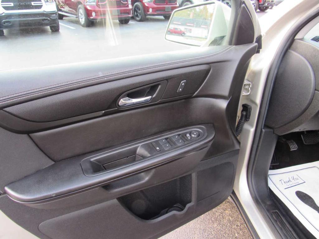 used 2017 Chevrolet Traverse car, priced at $8,995
