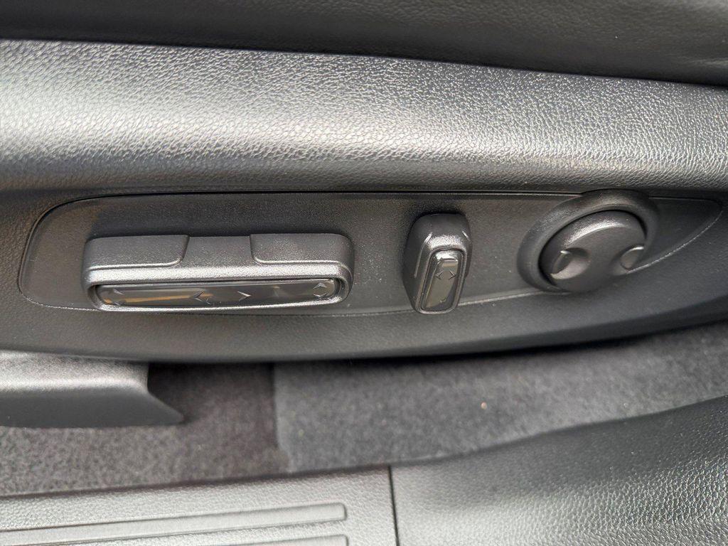 used 2023 Honda CR-V Hybrid car, priced at $35,290