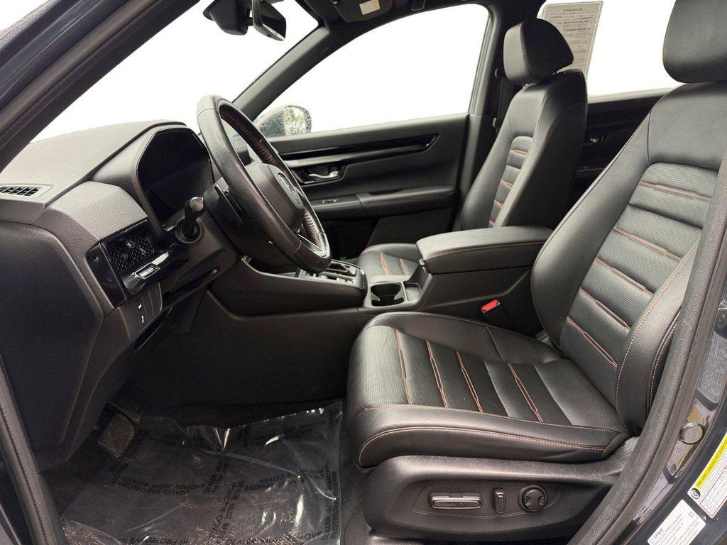 used 2023 Honda CR-V Hybrid car, priced at $35,290