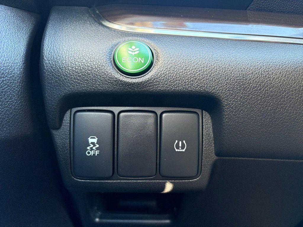 used 2016 Honda CR-V car, priced at $15,990