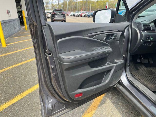 used 2023 Honda Ridgeline car, priced at $33,591
