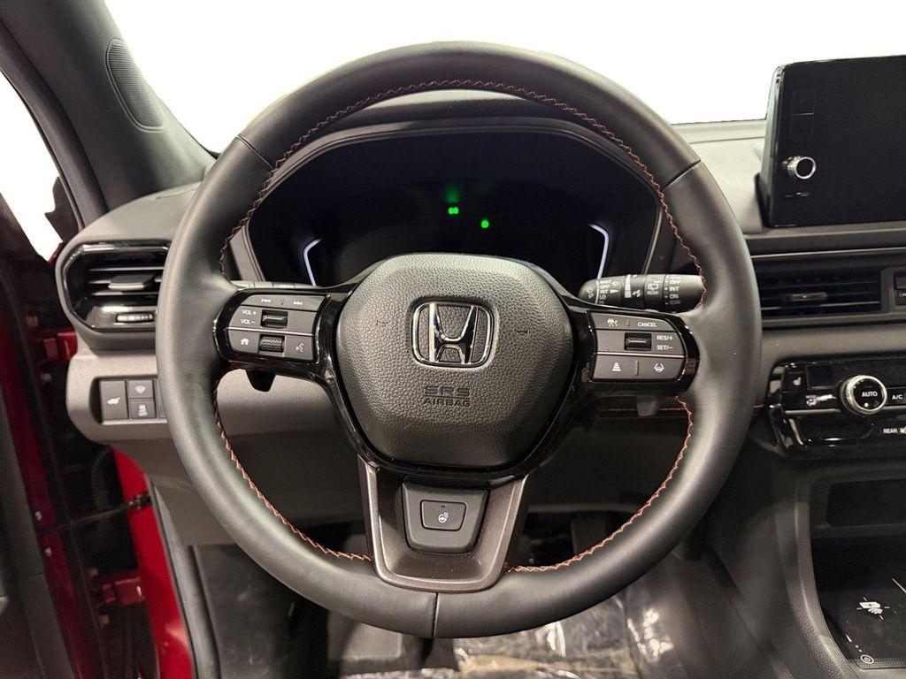 used 2025 Honda Pilot car, priced at $48,490
