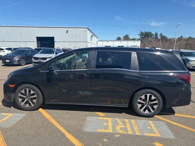 used 2025 Honda Odyssey car, priced at $34,452