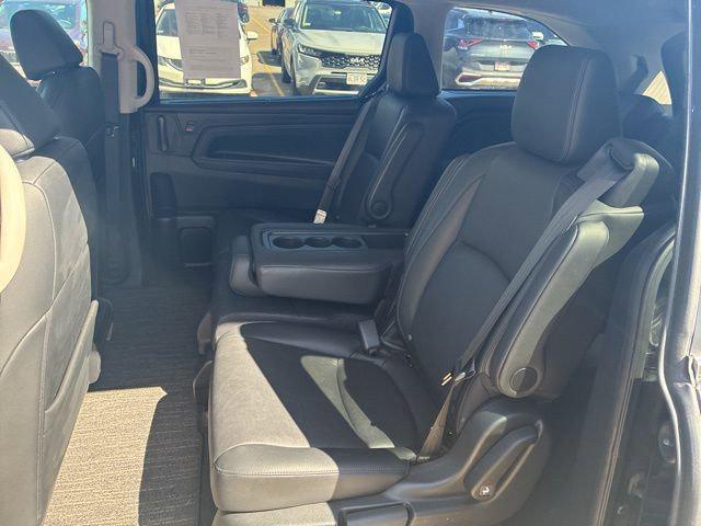 used 2025 Honda Odyssey car, priced at $34,452